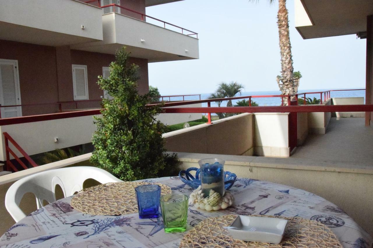Seahome Riposto Exterior photo